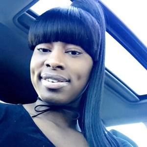 Meet your Posher, Candii